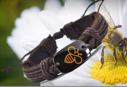 Lovely Bee Leather Bracelet